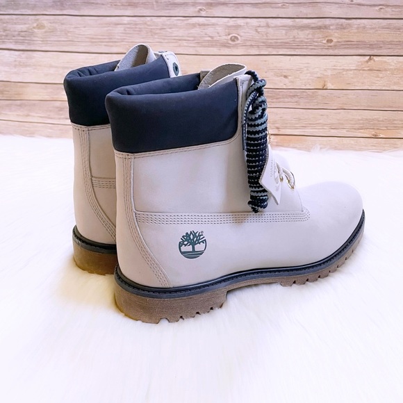 Timberland Men’s Premium 6 Inch Waterproof White Boots - Picture 2 of 8